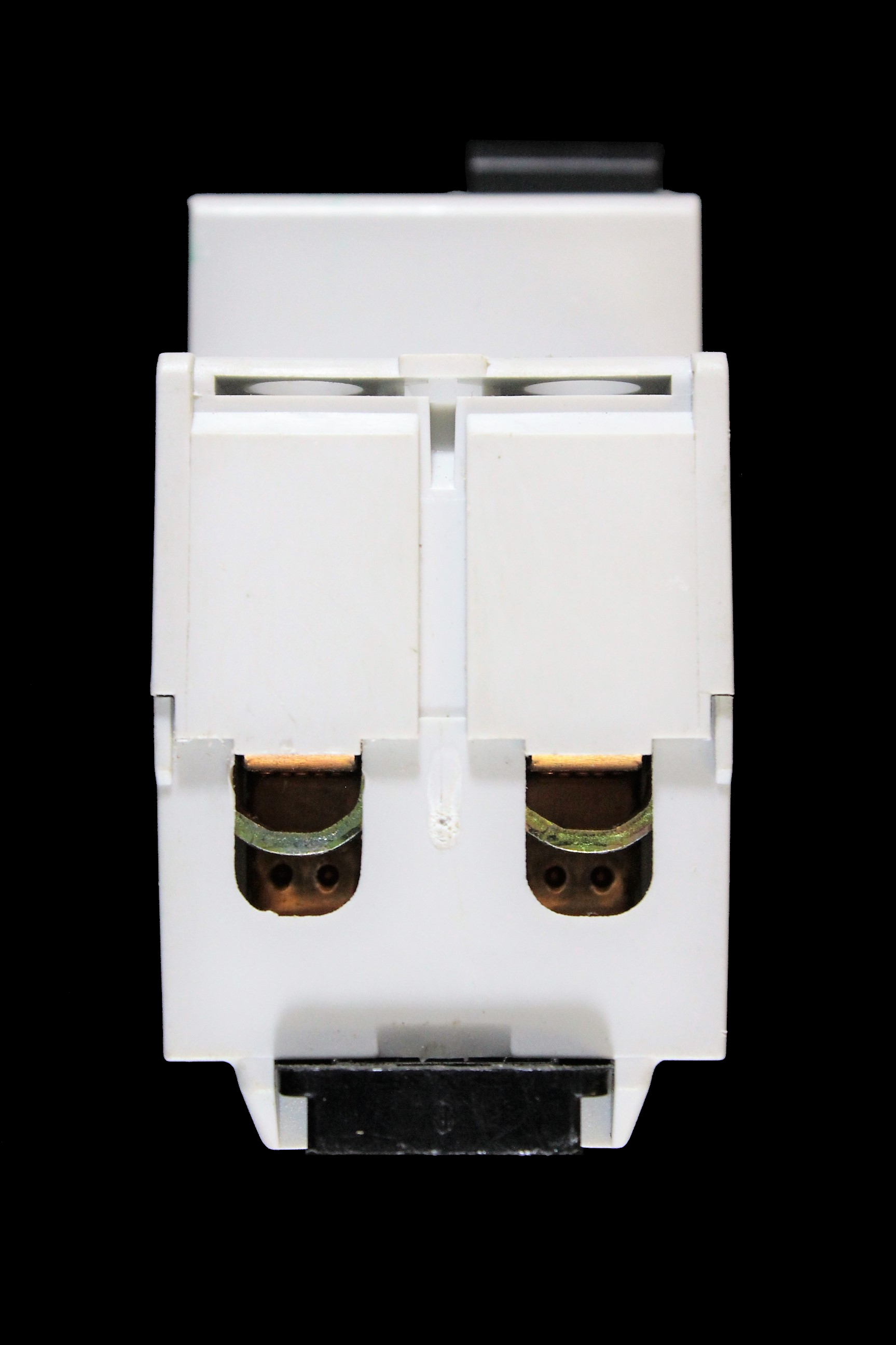 STEEPLE 40 AMP 30mA DOUBLE POLE RCD TYPE AC SD62